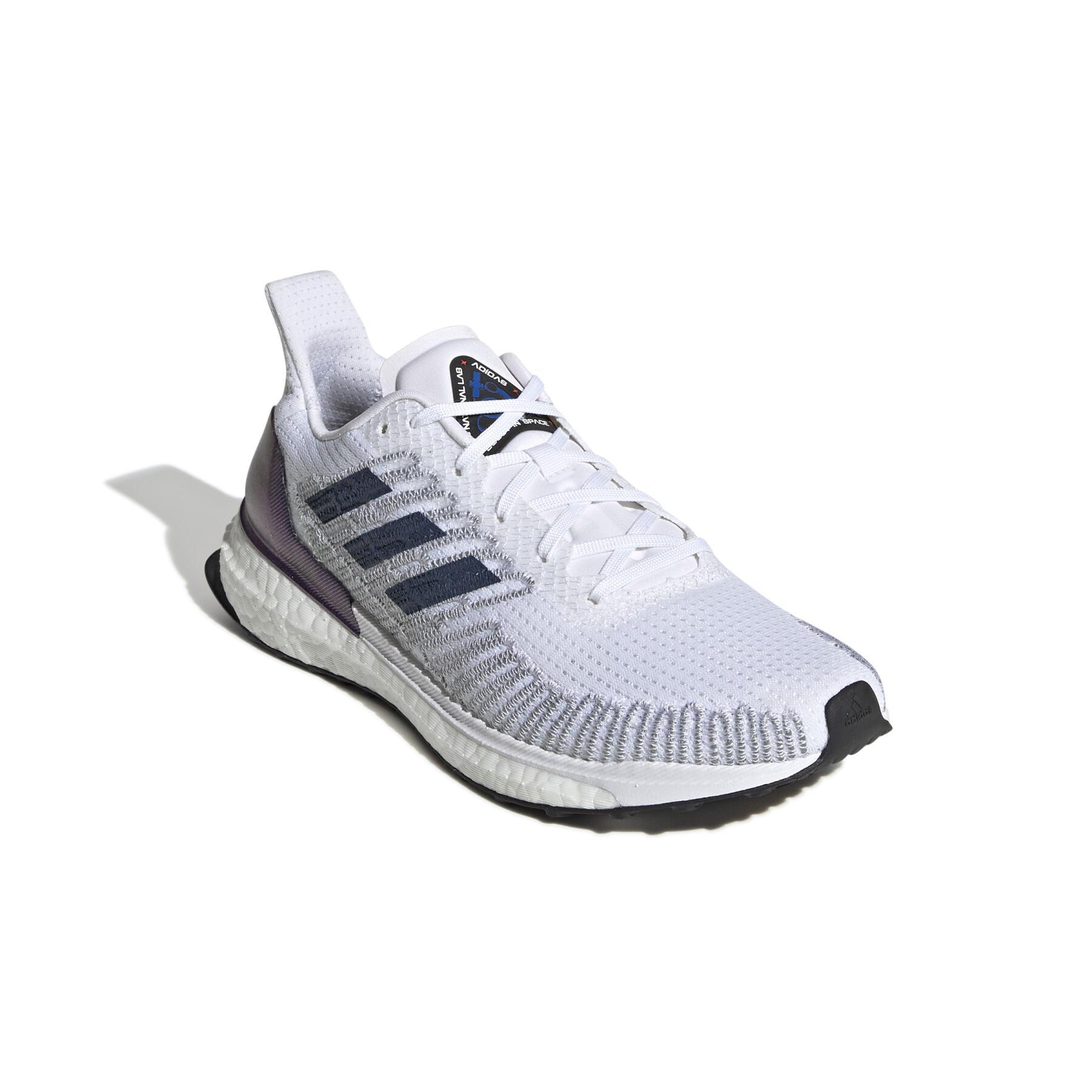 Chaussures de running femme adidas Solarboost ST 19
