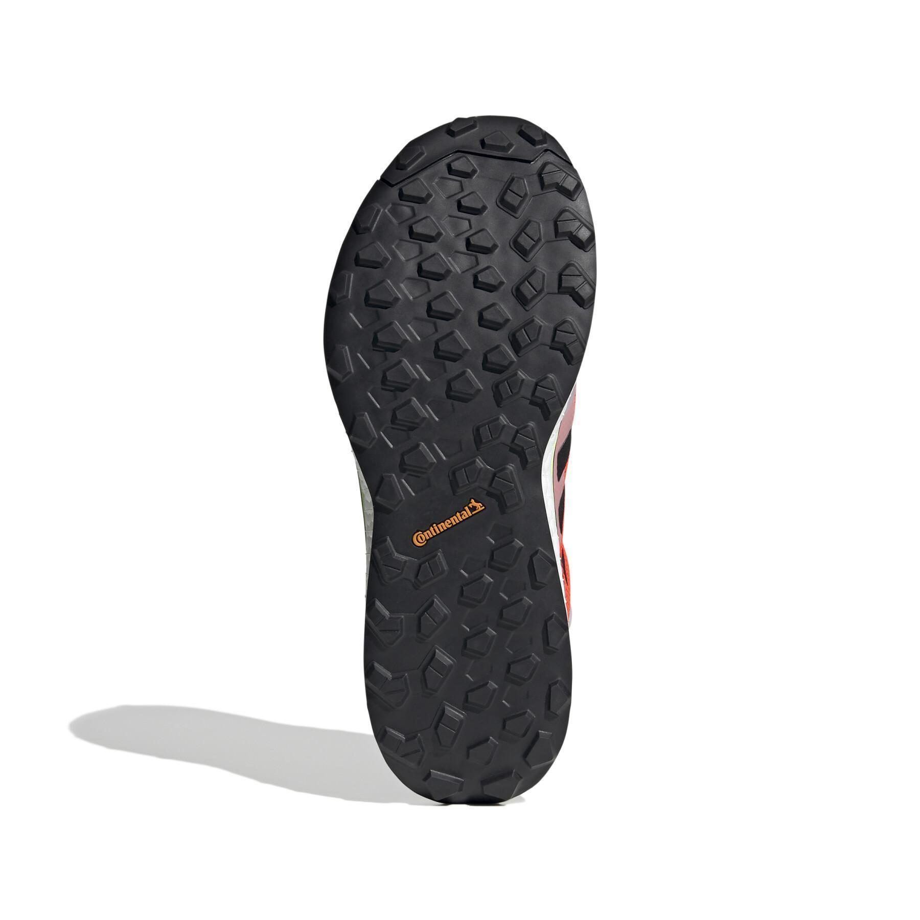 Chaussures de trail adidas Terrex Agravic Flow GTX