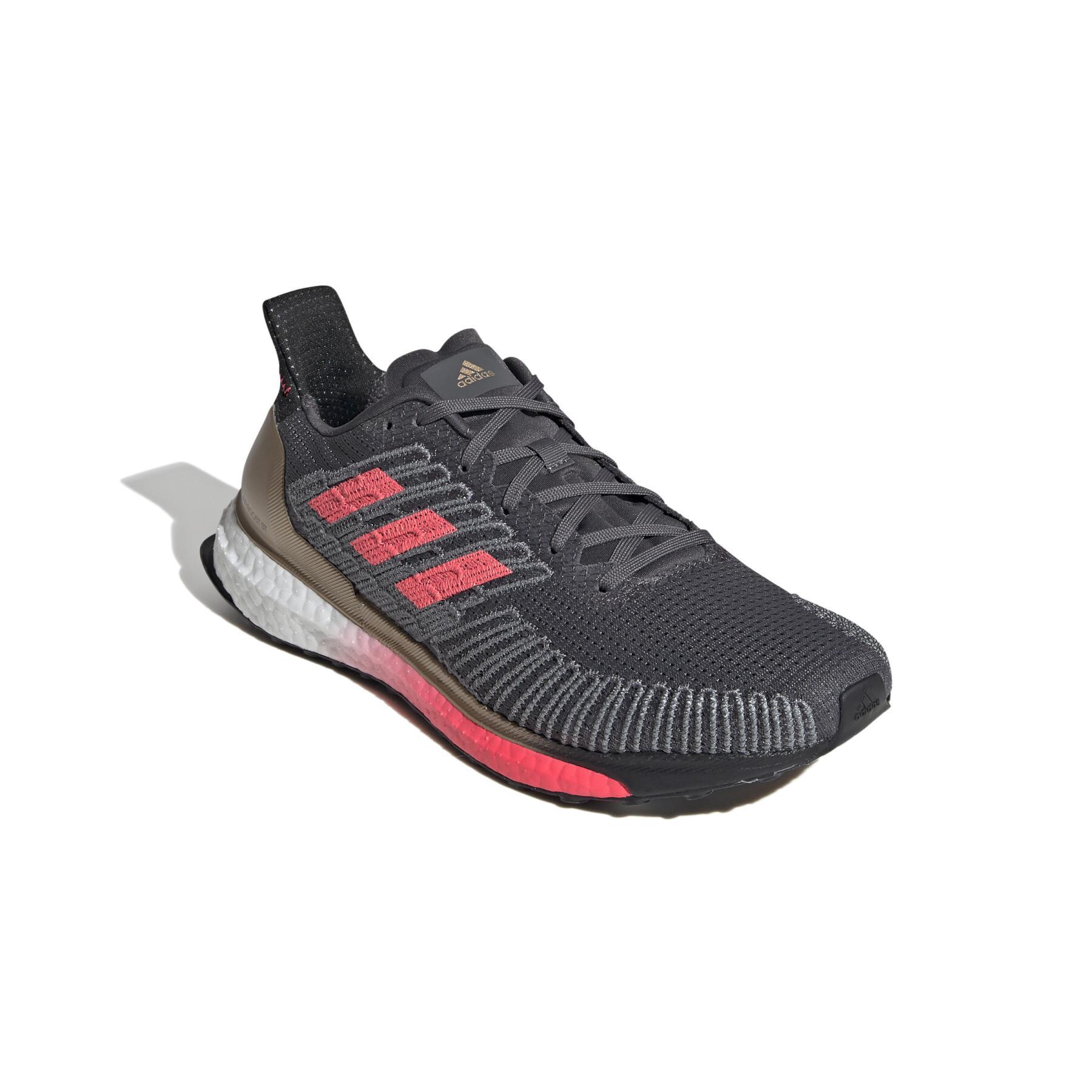 Chaussures de running adidas Solarboost ST 19