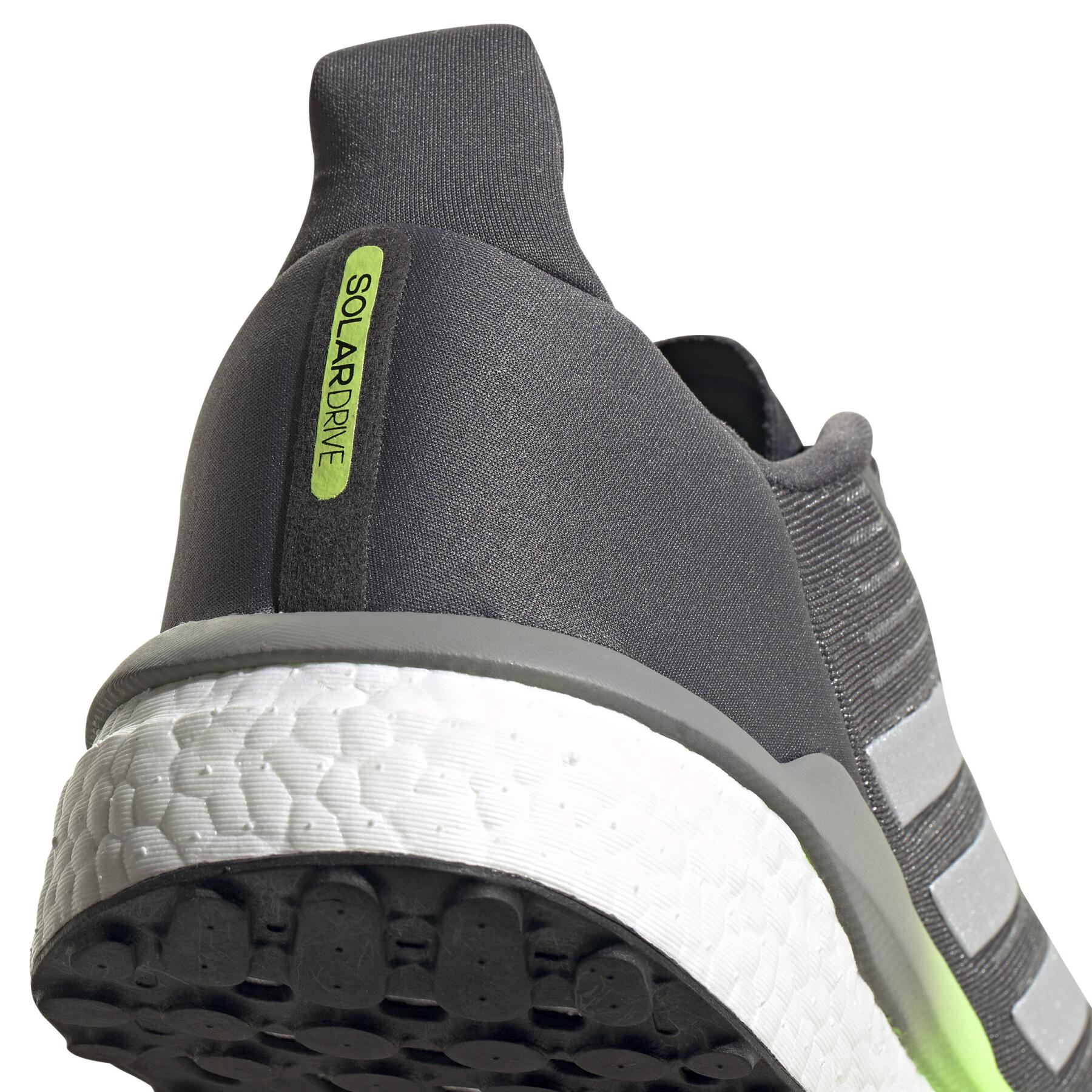 Chaussures de running adidas SolarDrive 19