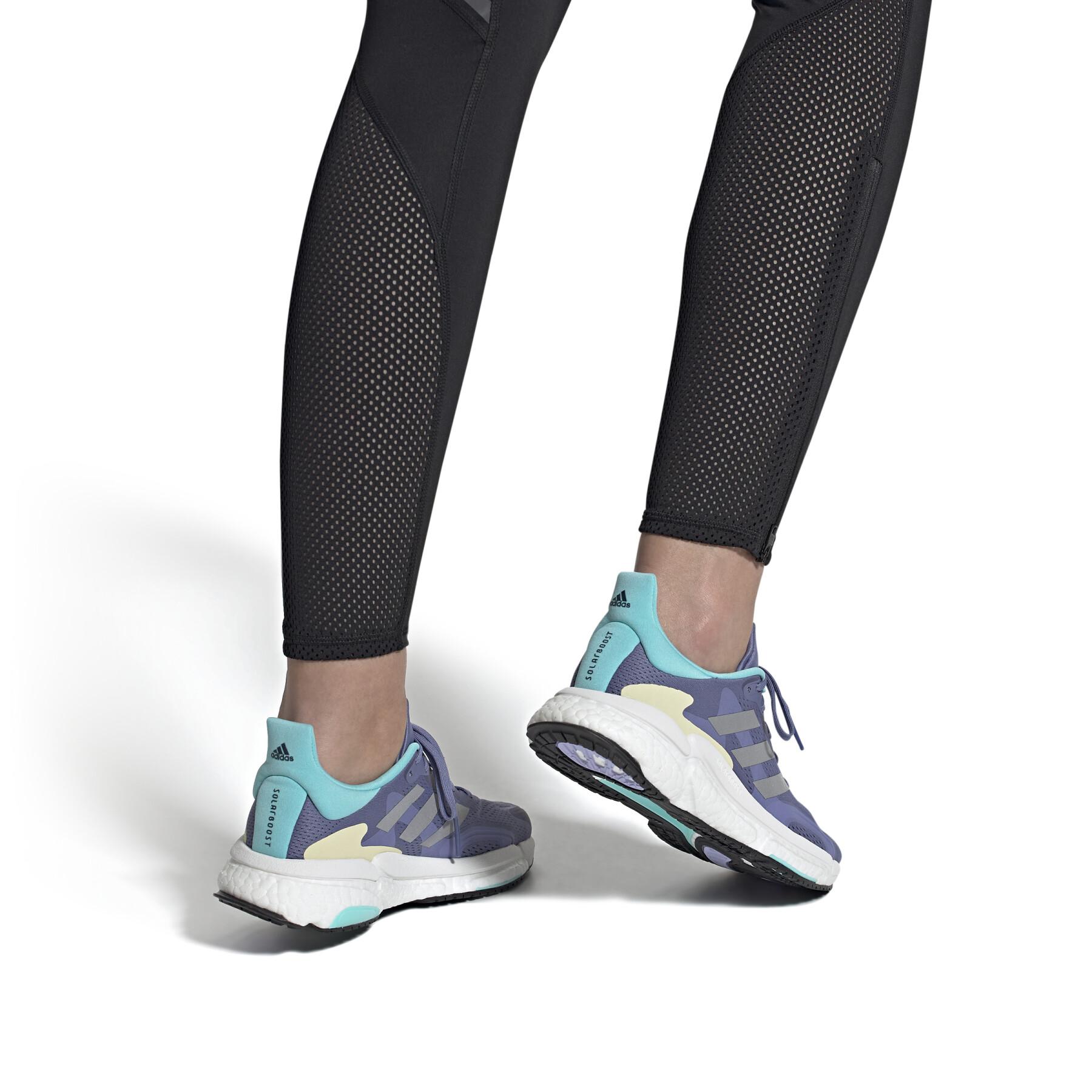 Chaussures de running femme adidas SolarBoost 3