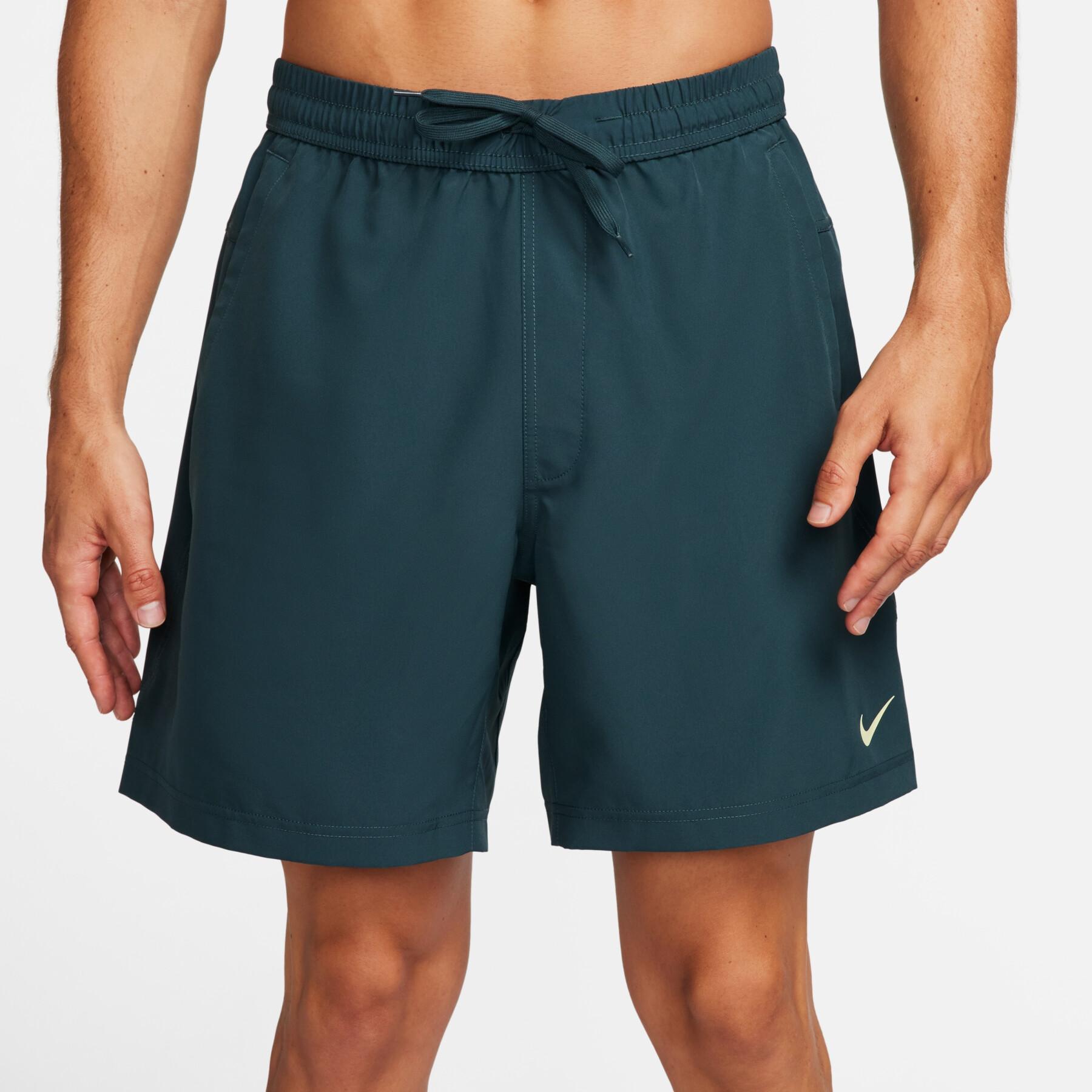 Short Nike Form