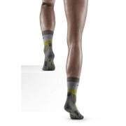 Chaussettes de compression mi-mollets de randonnée en mérinos légères femme CEP Compression